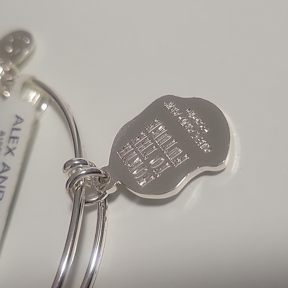 NWT Alex and Ani Silver Alaska Bear Paw Bracelet - Picture 4 of 11